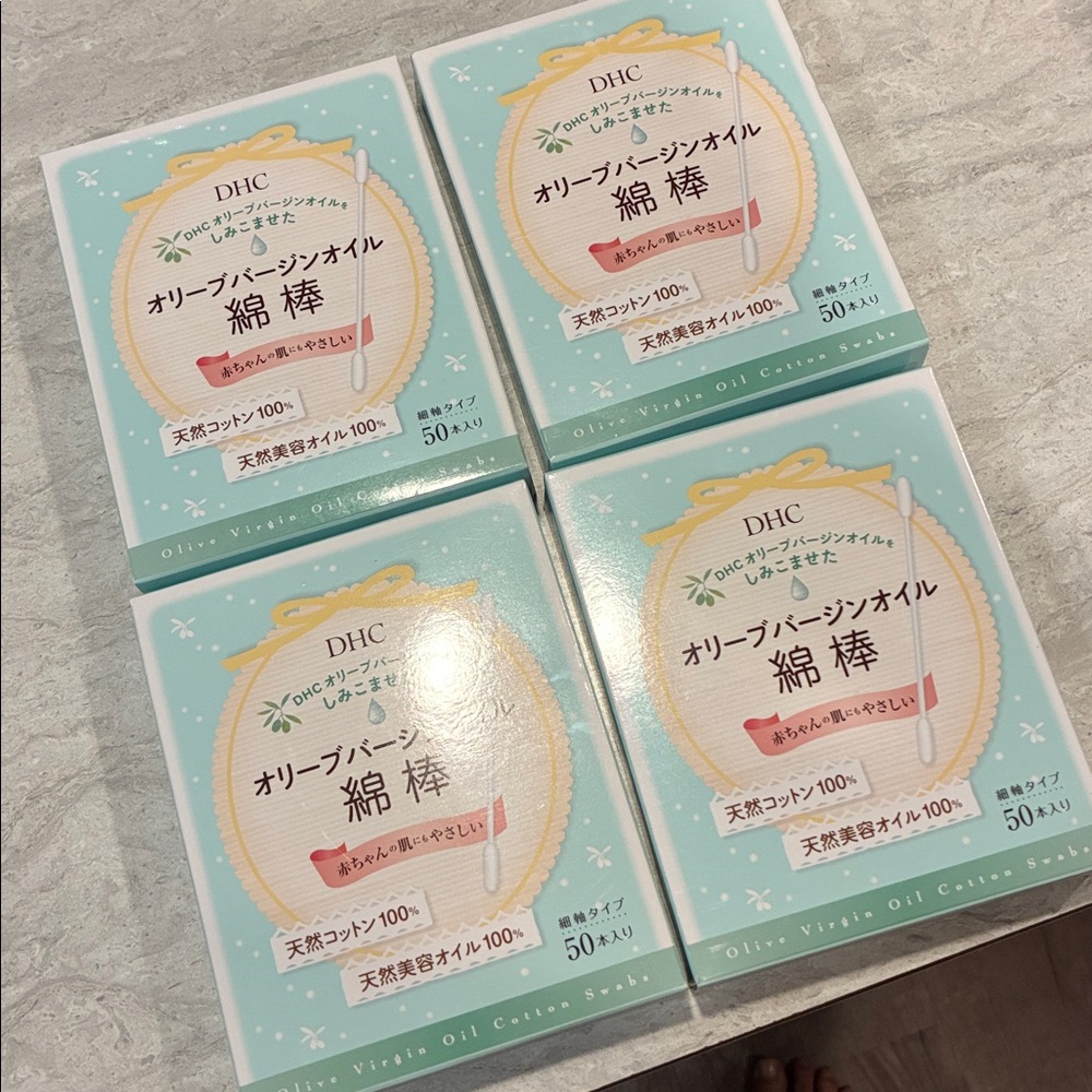 DHC Olive Virgin Oil Cotton Swabs - White - Picture 2 of 2